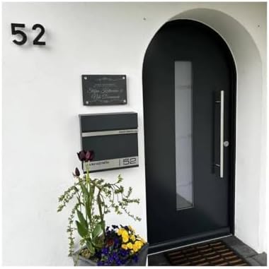 Metzler Briefkasten Anthrazit mit Zeitungsfach - personalisierter Wandbriefkasten aus massivem Stahl | Modell Stencil 2