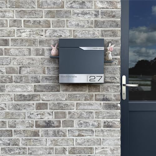 Siebert Metzler Briefkasten Basaltgrau RAL7012 mit Zeitungsfach & Edelstahl Namensschild – langlebig & modern für Ihr Zu